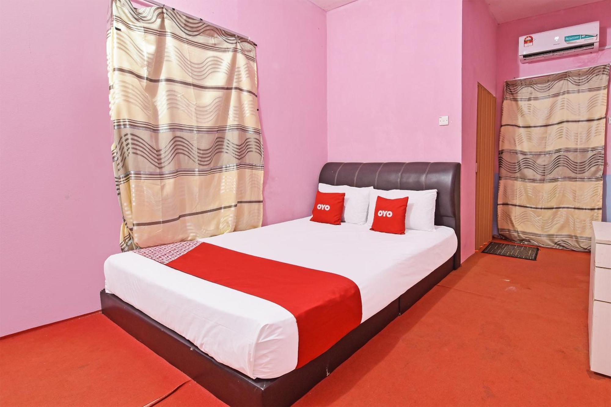 Capital O 90664 Rabi Hotel 哥打巴鲁 外观 照片